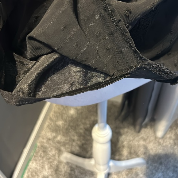 New with tag black top - Picture 5 of 6